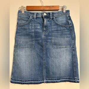 Madewell Raw-Edged Jean Skirt in Gage Wash Distressed Released Hem Denim Size 26